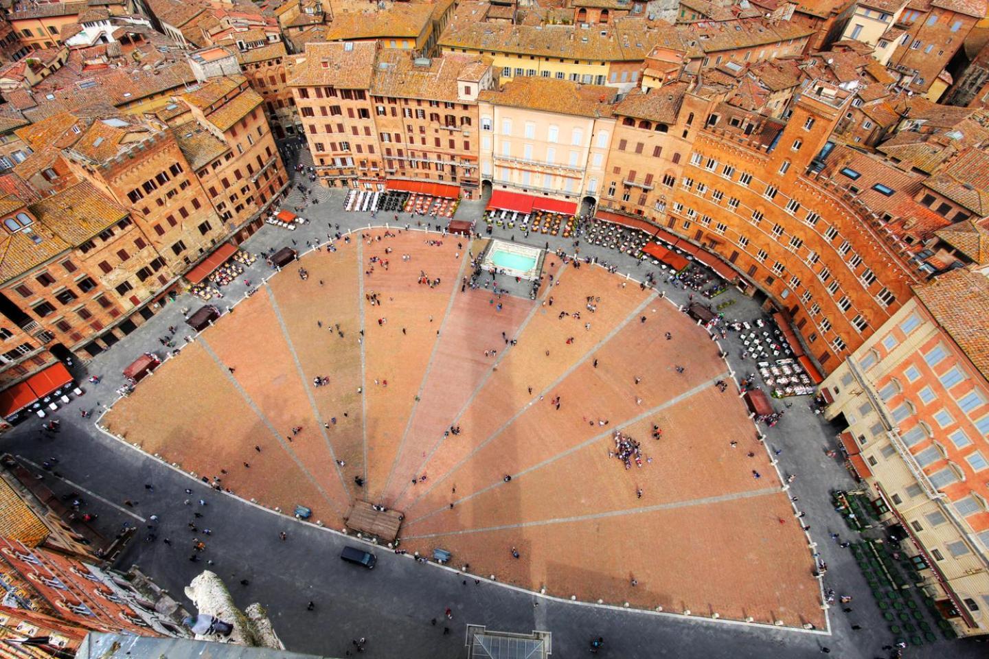 Stilnuovo Charming Apartment In Siena'S Historic Center, Very Close To Piazza Del Campo Экстерьер фото